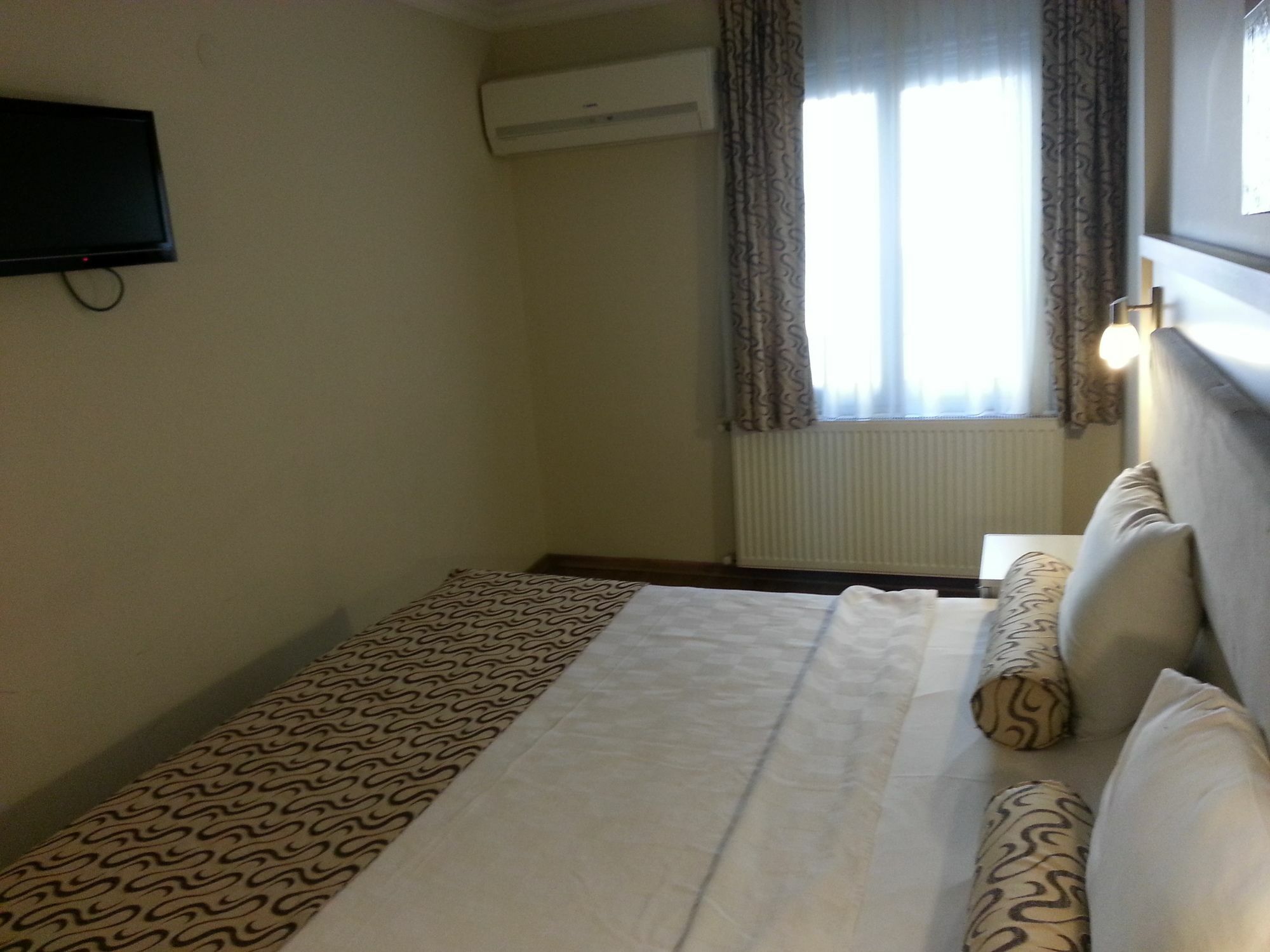 Grand Zeybek Hotel Smirne Esterno foto